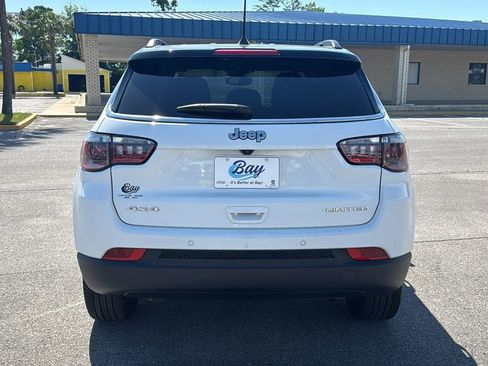 Used 2025 Jeep Compass Limited AWD/4WD image 5