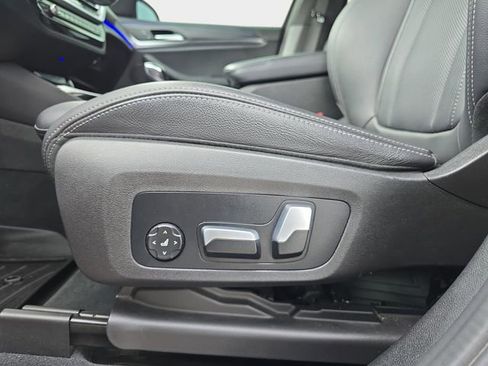 Used 2022 BMW X3 xDrive30i w/ M Sport Package AWD/4WD image 32