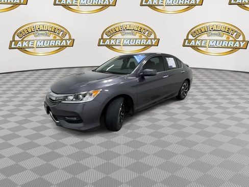 Used 2017 Honda Accord EX image 7