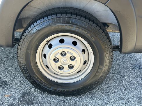 Used 2023 RAM ProMaster 2500 image 21