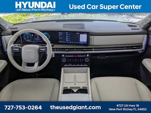 Used 2024 Hyundai Santa Fe Limited AWD/4WD image 21