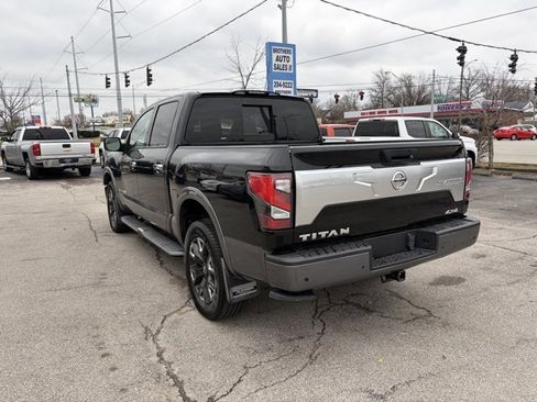 Used 2021 Nissan Titan Platinum Reserve w/ Moonroof Package image 5