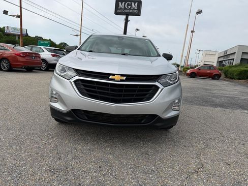 Used 2021 Chevrolet Equinox LS w/ LS Convenience Package FWD image 6