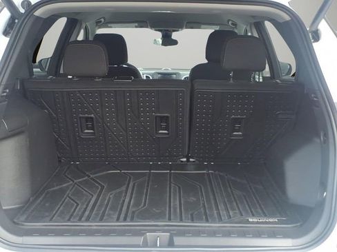 Certified 2024 Chevrolet Equinox LT w/ LPO, Floor Liner Package FWD image 7