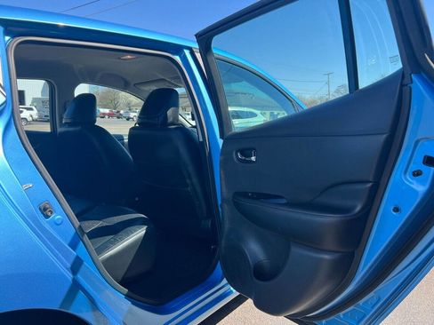 Used 2014 Nissan Leaf SL w/ Premium Package image 53