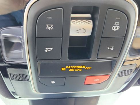 Used 2022 Hyundai Santa Fe Calligraphy image 40