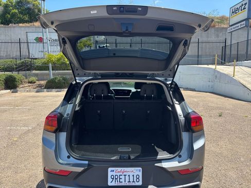 Used 2025 Buick Encore GX Preferred FWD image 30