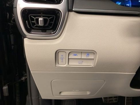 Used 2023 Kia Sorento SX Prestige image 17