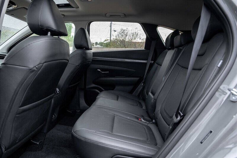 Used 2024 Hyundai Tucson SEL w/ Convenience Package FWD image 17