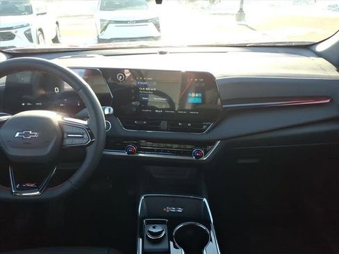 New 2026 Chevrolet Equinox RS AWD/4WD image 13