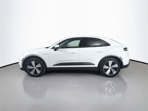 Certified 2025 Porsche Macan 4 Electric w/ Premium Package AWD/4WD image 2