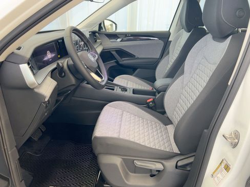 New 2026 Volkswagen Tiguan S image 5