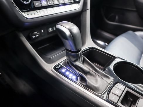 Used 2019 Hyundai Sonata Limited image 20