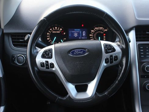 Used 2013 Ford Edge SEL image 10
