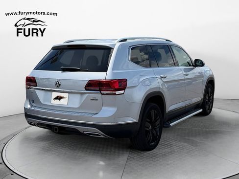 Used 2018 Volkswagen Atlas SEL Premium AWD/4WD image 3