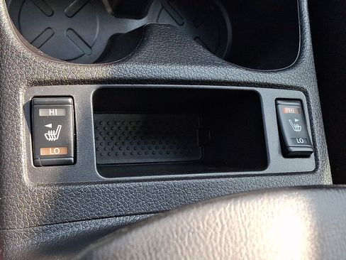 Used 2015 Nissan Rogue SL w/ SL Premium Package FWD image 26