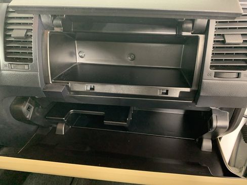 Used 2017 Toyota Sequoia SR5 image 44