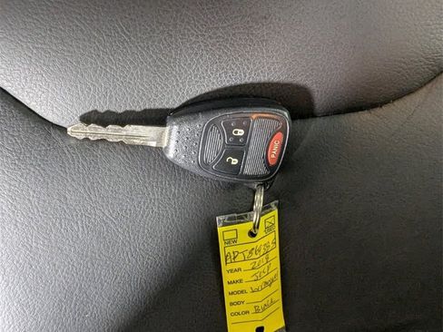 Used 2018 Jeep Wrangler Unlimited Sahara image 23