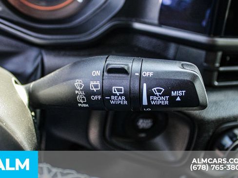 Used 2025 Jeep Wrangler Unlimited Sport AWD/4WD image 29