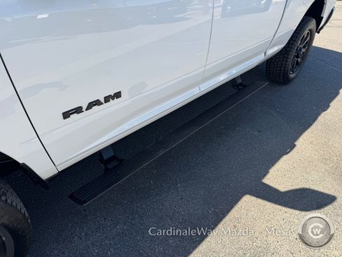 Used 2025 RAM 3500 Laramie AWD/4WD image 11