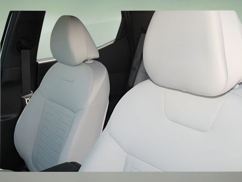 Used 2025 Hyundai Santa Cruz SE image 14