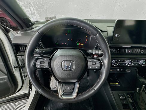 Used 2023 Honda CR-V Sport Touring image 13