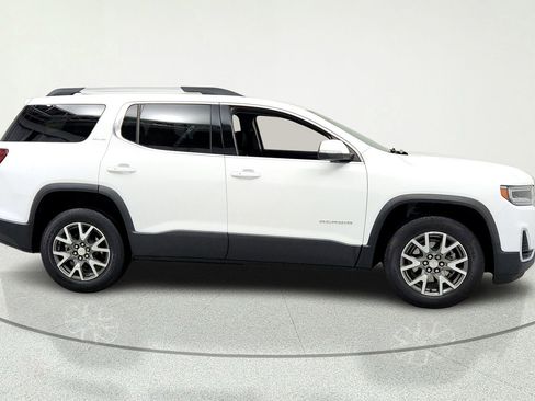 Certified 2021 GMC Acadia SLE w/ Driver Convenience Package FWD image 6
