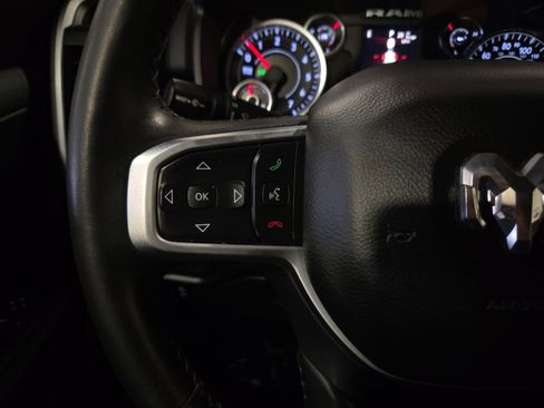 Used 2019 RAM 1500 Big Horn RWD image 15