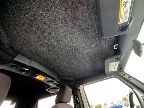 Used 2013 Jeep Wrangler Sport image 13