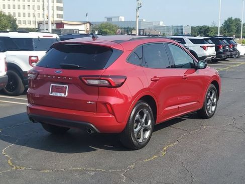 Used 2023 Ford Escape ST-Line AWD/4WD image 5