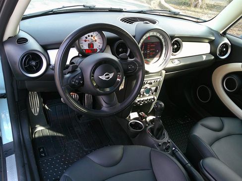 Used 2013 MINI Cooper S image 14