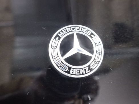 Used 2023 Mercedes-Benz E 350 4MATIC Sedan image 72