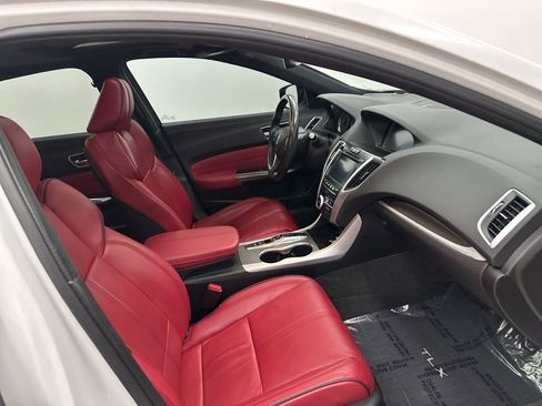 Used 2019 Acura TLX 3.5L Technology Pkg w/A-Spec P image 24