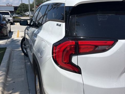 Used 2019 GMC Terrain SLE FWD image 6