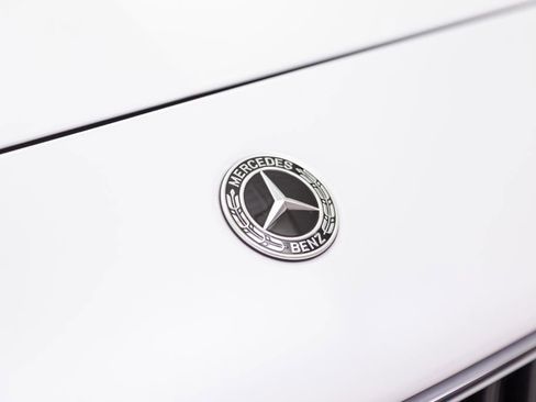 Used 2024 Mercedes-Benz C 300 4MATIC Sedan image 20