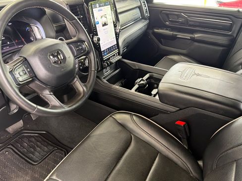 Used 2023 RAM 1500 Limited AWD/4WD image 11