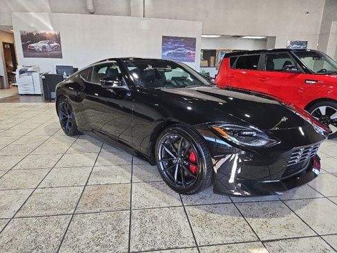 Used 2024 Nissan Z Performance w/ Floor Mat Package image 2