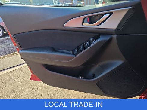 Used 2018 MAZDA MAZDA3 Sport image 24