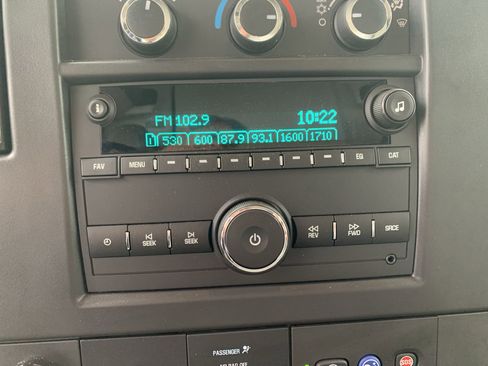 New 2025 GMC Savana 3500 1WT w/ Power Convenience Package image 27