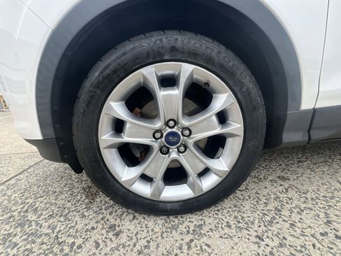 Used 2015 Ford Escape Titanium FWD image 20
