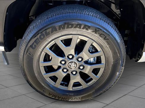 Certified 2025 Toyota 4Runner SR5 image 10