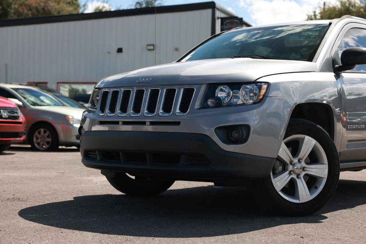 Used 2014 Jeep Compass Sport w/ Power Value Group FWD image 25
