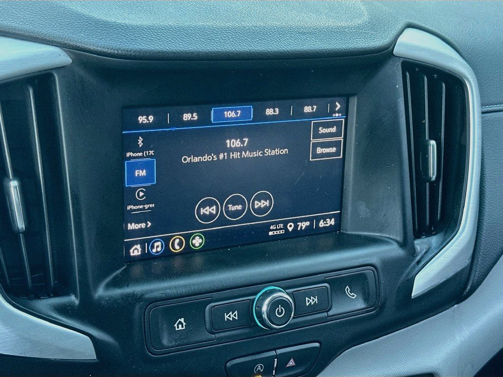 Used 2022 GMC Terrain SLE w/ Driver Convenience Package FWD image 14