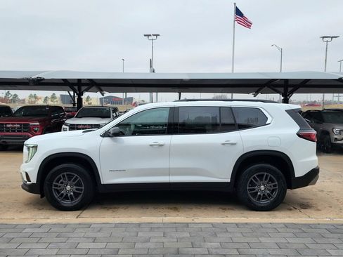 New 2026 GMC Acadia Elevation image 7