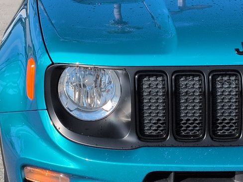 Used 2020 Jeep Renegade Altitude FWD image 9