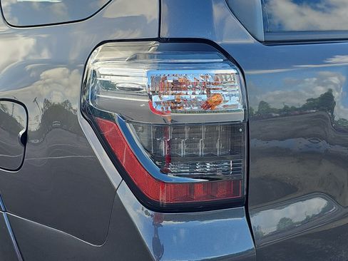 Used 2019 Toyota 4Runner SR5 RWD image 30