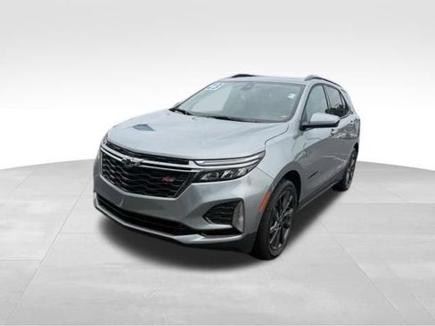 Certified 2023 Chevrolet Equinox RS w/ LPO, Floor Liner Package FWD image 3