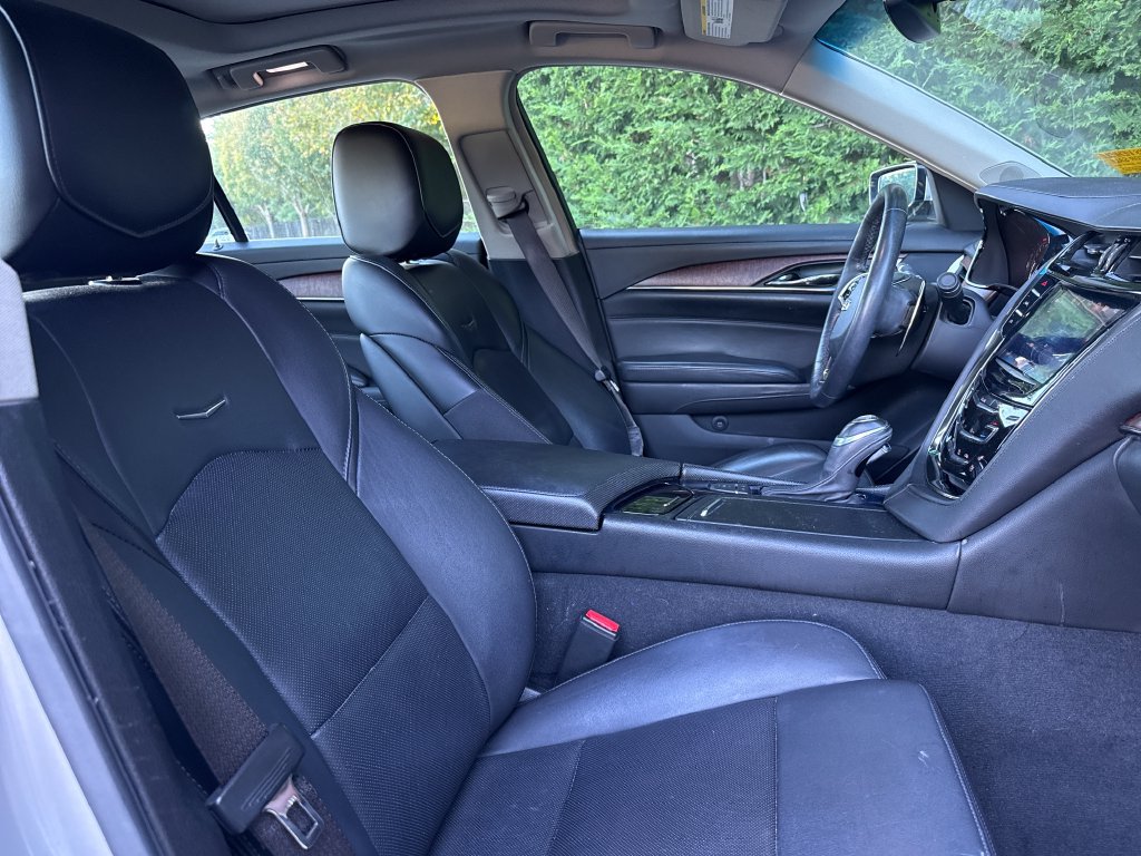 Used 2017 Cadillac CTS Luxury RWD image 14