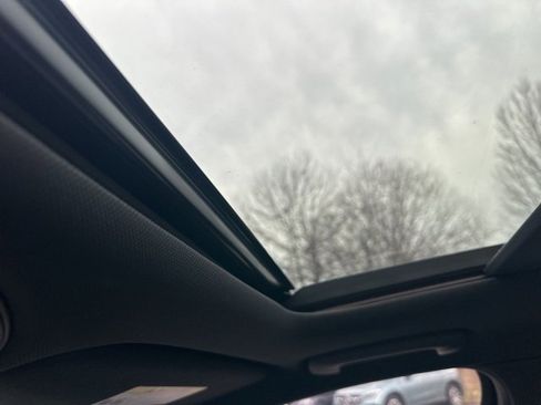 Used 2023 Genesis G70 2.0T w/ Sport Prestige Package image 23