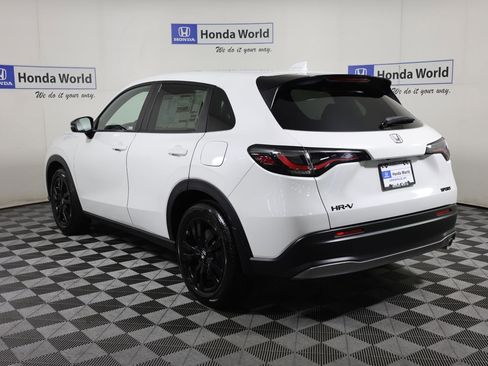 Used 2026 Honda HR-V Sport image 6